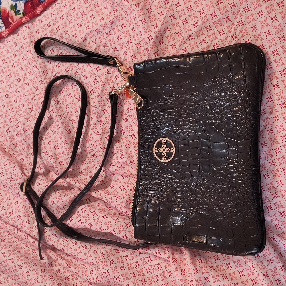 Stauer croc embossed bag
